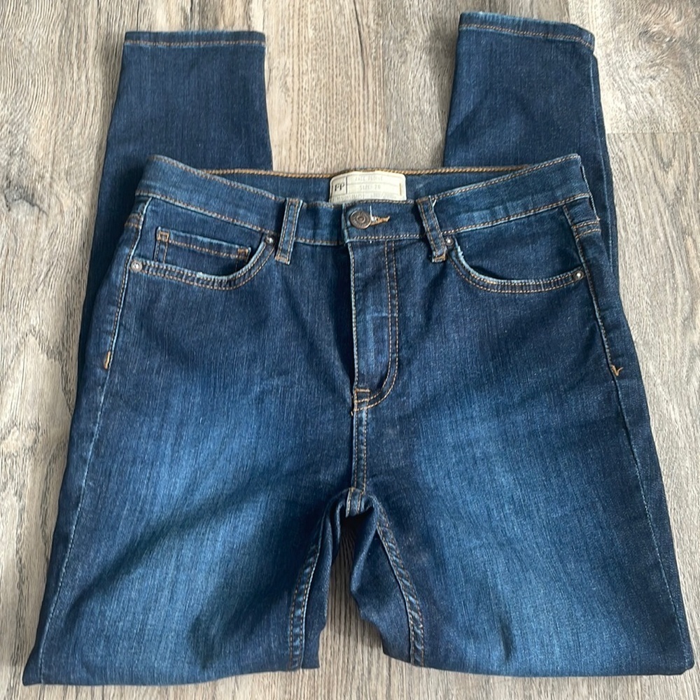 Free People High Rise Skinny Jeans, 61855-16515125, distressed, size 28